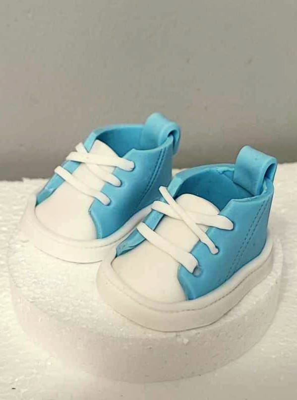 Cukorfigura - Kék baba cipők